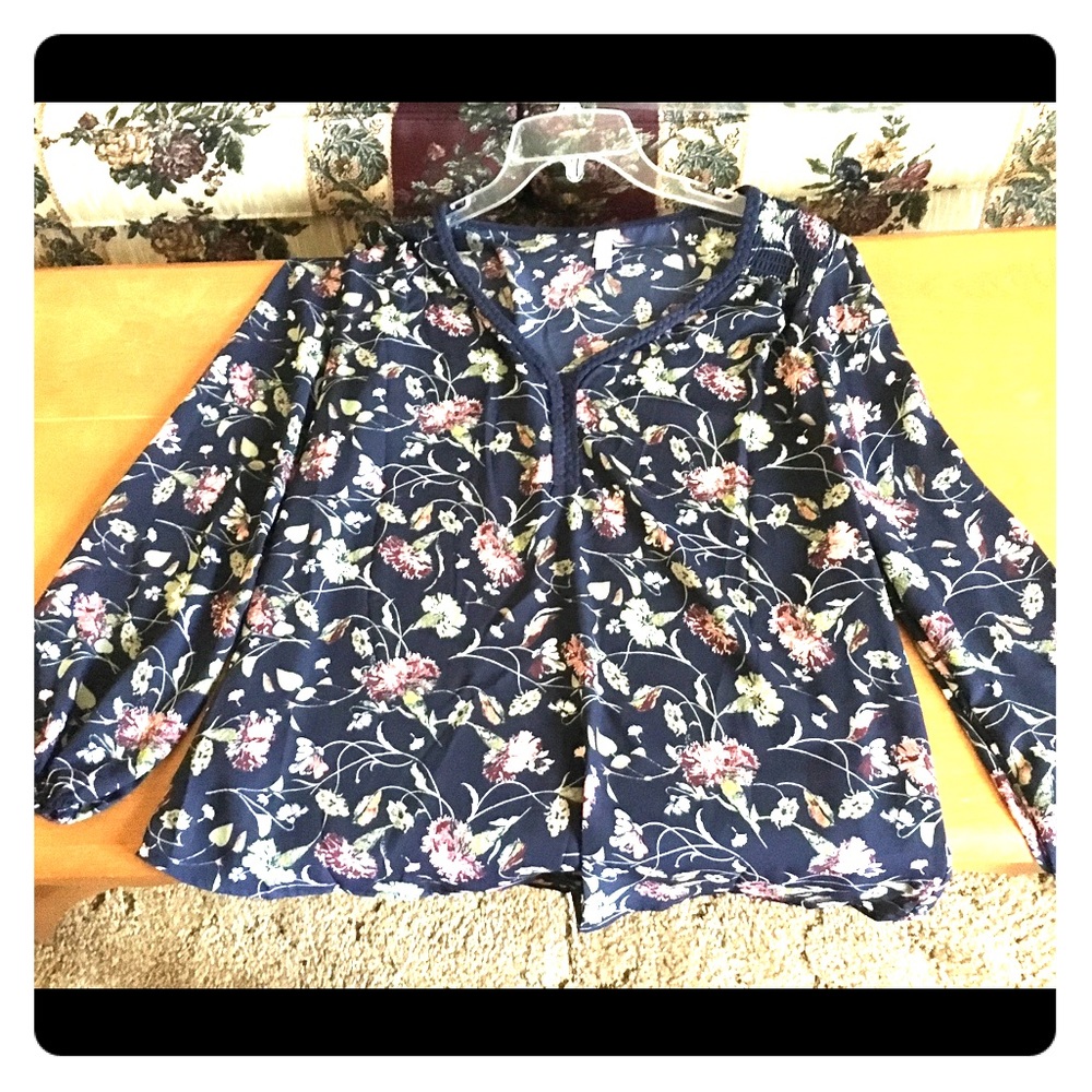 Navy Floral Blouse XL (Never Worn)